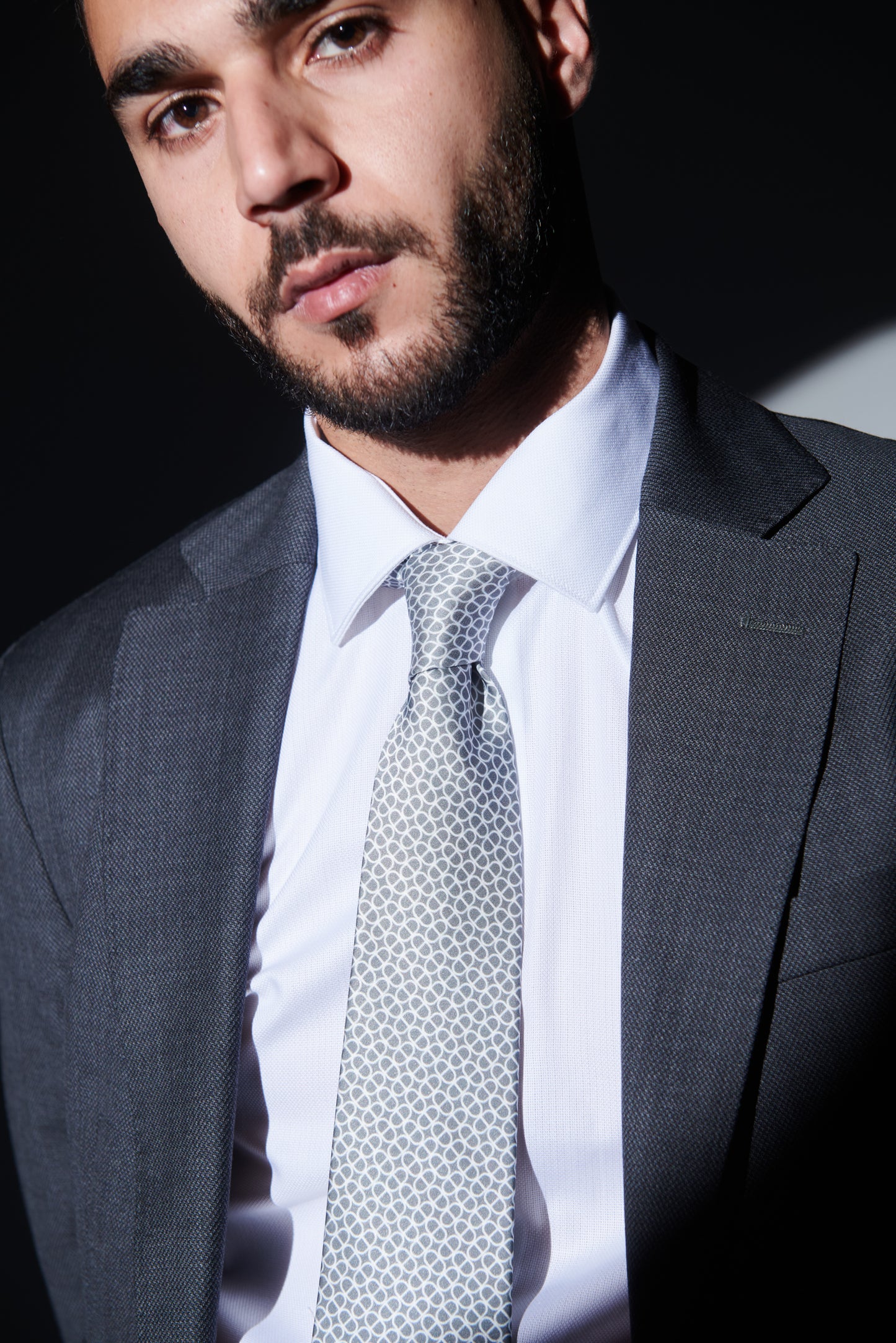 Capsule Grey Tie